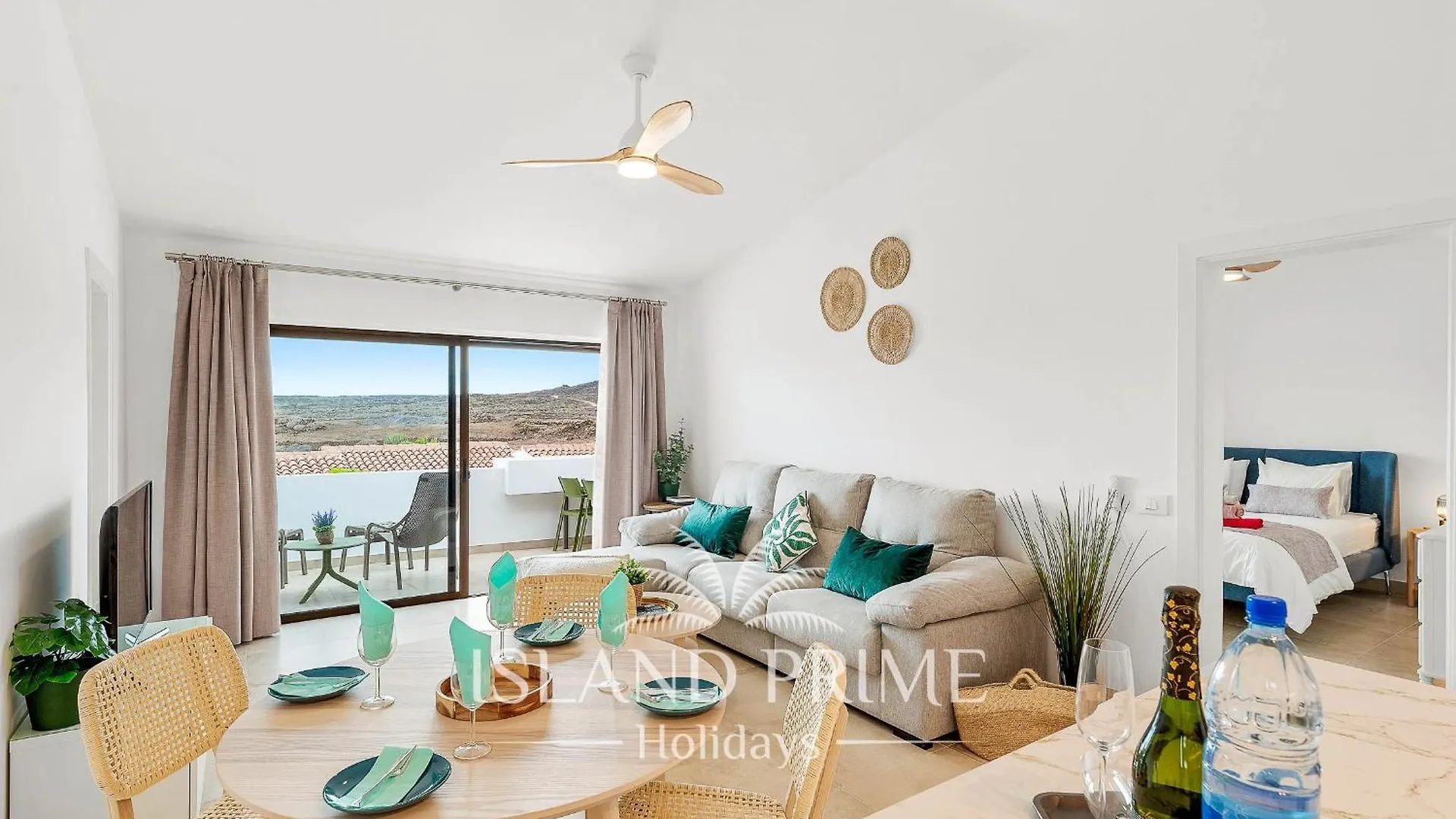Stunning Ocean Views Holiday With Heated Pool In Amarilla Golf Apartment San Miguel de Abona 0*,  Spain