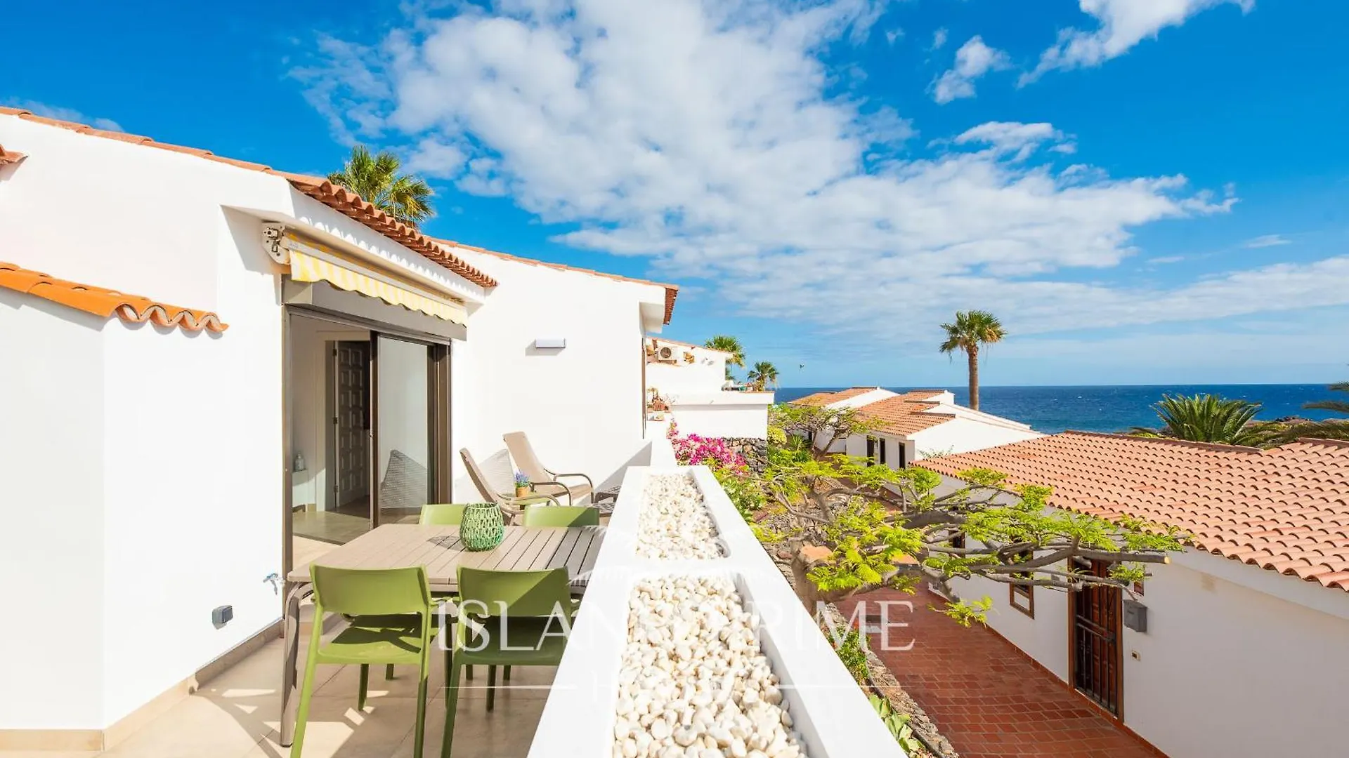 Stunning Ocean Views Holiday With Heated Pool In Amarilla Golf Apartment San Miguel de Abona 0*,  Spain