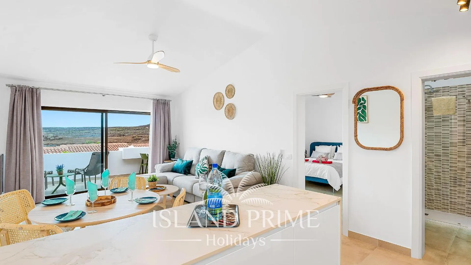 Stunning Ocean Views Holiday With Heated Pool In Amarilla Golf Apartment San Miguel de Abona Spain